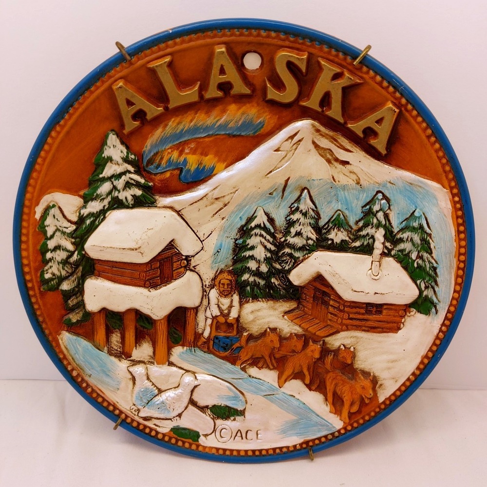 Vintage Alaska Ceramic Collector Plate ACE Sled Dog Mountains Cabin‎ 8" Hanging